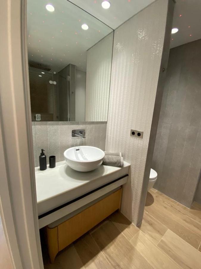 Ferienwohnung Luxurious Flat With Magical Sea View Marbella Exterior foto